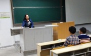 数学科学学院召开关于大学生补助政策的主题班会