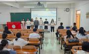 校长张焕明为学院大学生数学建模协会会员上思想政治课并指导协会换届工作