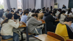 【学风建设月系列活动】 数学与统计学院开展学风建设专项查课行动